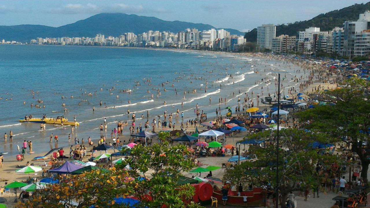 Apartamento De Cobertura Frente Para O Mar Itapema Exteriör bild