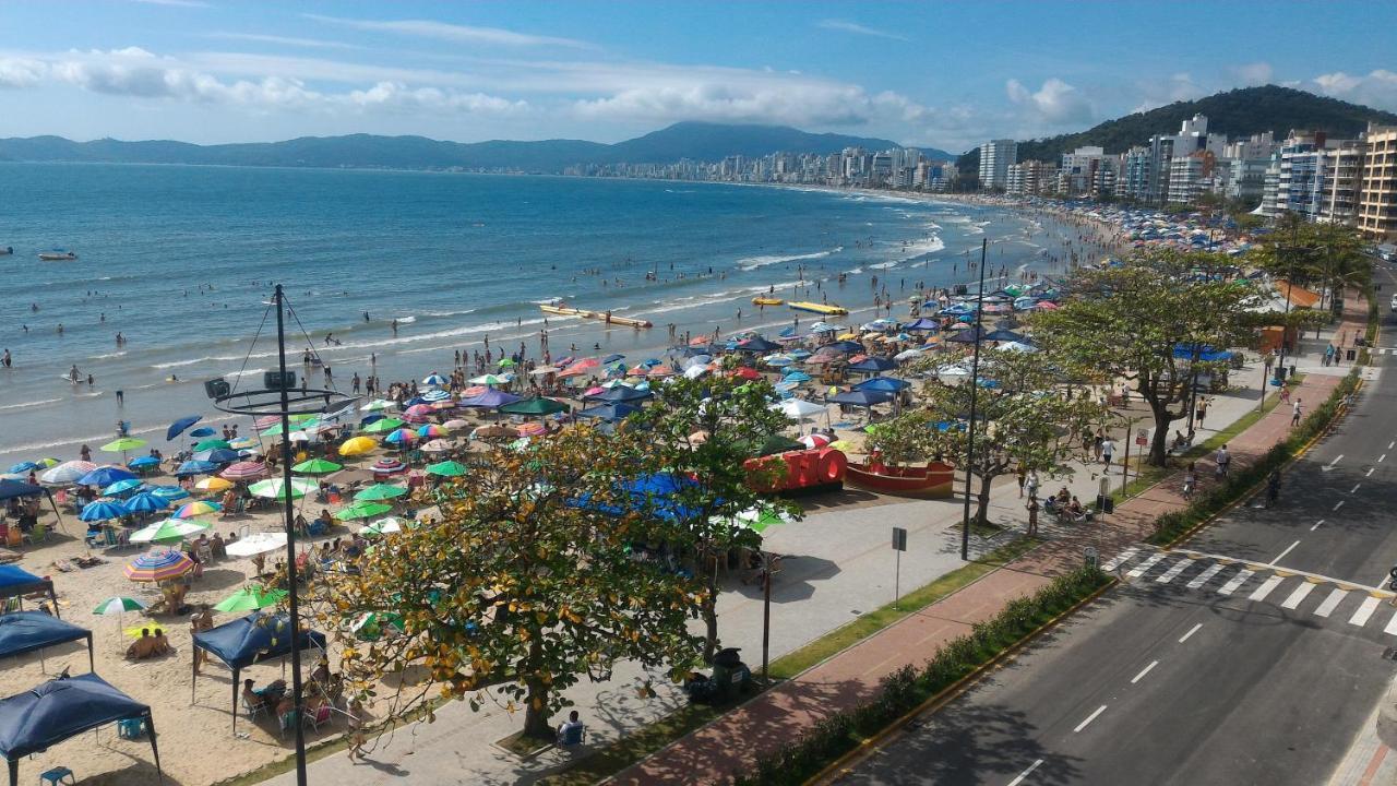 Apartamento De Cobertura Frente Para O Mar Itapema Exteriör bild