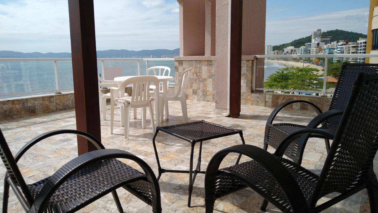 Apartamento De Cobertura Frente Para O Mar Itapema Exteriör bild