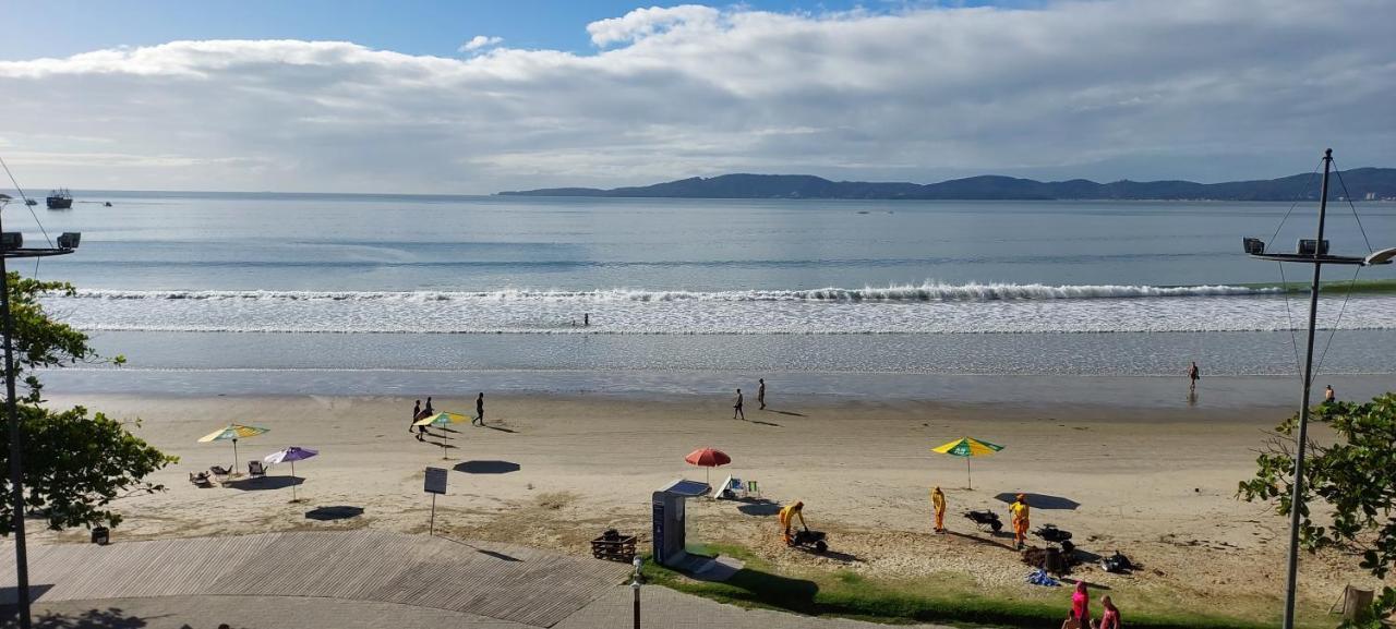 Apartamento De Cobertura Frente Para O Mar Itapema Exteriör bild